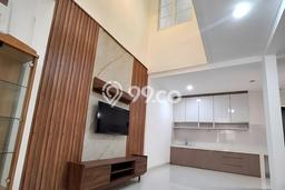 Rumah Luxury Modern Tanpa Renovasi di Gading Serpong Tangerang Rumah Luxury Modern Tanpa Renovasi di Gading Serpong Tangerang