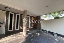 Jual Rumah Luas Megah Dengan View Eksklusif di BSD City, Tangerang Jual Rumah Luas Megah Dengan View Eksklusif di BSD City, Tangerang