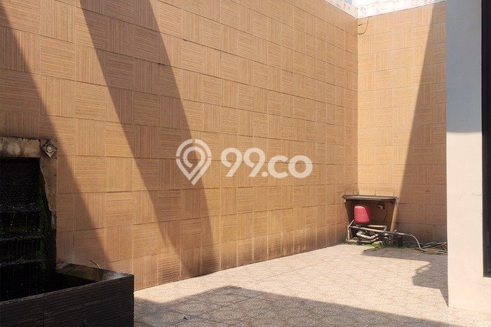 Hunian Mewah LB 280m2 Siap Pakai Desain Elegan di BSD City, Tangerang Hunian Mewah LB 280m2 Siap Pakai Desain Elegan di BSD City, Tangerang