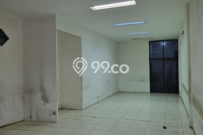 Disewakan Gudang di Kawasan Ramai Batu Ceper Luas 1485m2 Disewakan Gudang di Kawasan Ramai Batu Ceper Luas 1485m2