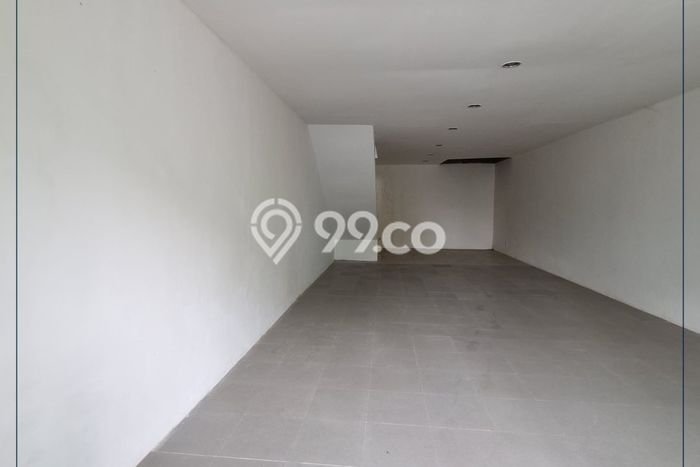 Unit Komersial Disewakan di Jakarta Utara Area Strategis Harga Kompetitif Unit Komersial Disewakan di Jakarta Utara Area Strategis Harga Kompetitif