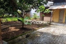 Lahan Strategis di Pinang Dijual dengan Luas 300m2 Lahan Strategis di Pinang Dijual dengan Luas 300m2