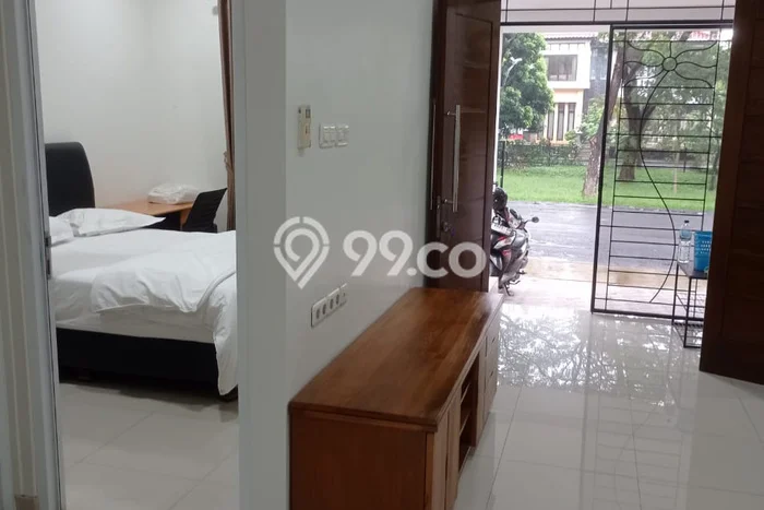 Rumah sewa siap pakai 4 Kamar Tidur di Cikarang, Bekasi Rumah sewa siap pakai 4 Kamar Tidur di Cikarang, Bekasi