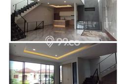 Jual Rumah Mewah Elegan Dengan View Eksklusif di Permata Buana, Jakarta Barat Jual Rumah Mewah Elegan Dengan View Eksklusif di Permata Buana, Jakarta Barat