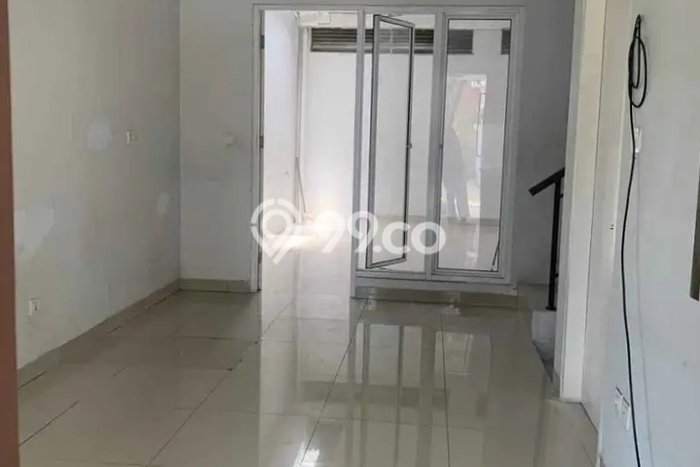 Jual Rumah Eksklusif 3 KT di Gading Serpong, Tangerang Jual Rumah Eksklusif 3 KT di Gading Serpong, Tangerang