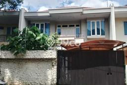 Ready to Use! Premium House LT 200m2 Desain Modern di Intercon Ready to Use! Premium House LT 200m2 Desain Modern di Intercon
