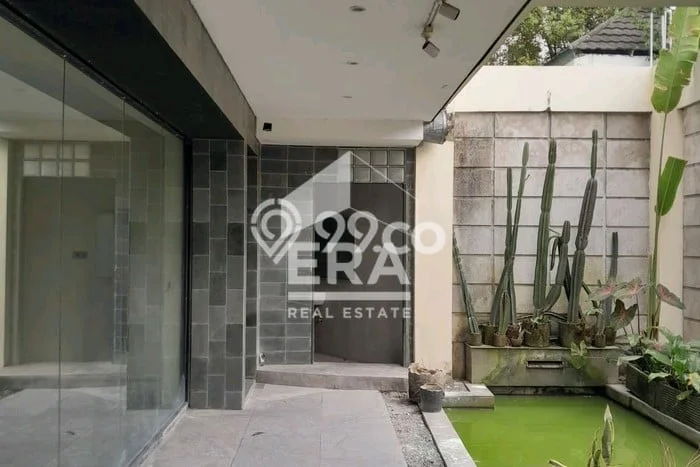 Disewakan Kantor di Kawasan Ramai Gandaria Luas 444m2 Disewakan Kantor di Kawasan Ramai Gandaria Luas 444m2