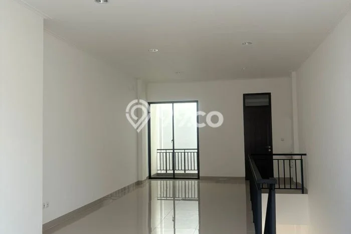 Disewakan Ruko di Cipondoh Tangerang LT 58m2, LB 100m2 Disewakan Ruko di Cipondoh Tangerang LT 58m2, LB 100m2