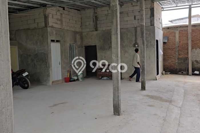 Komersial Dijual di Karawang Barat Karawang dengan Luas Bangunan 300m2 Komersial Dijual di Karawang Barat Karawang dengan Luas Bangunan 300m2