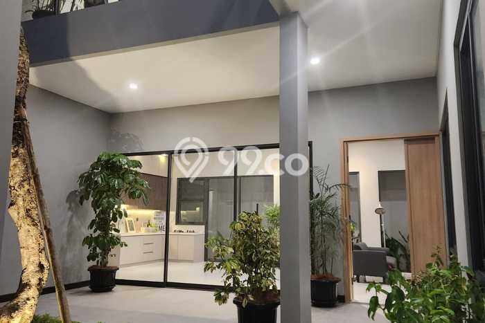 Dijual Rumah Mewah Elegan Dengan View Cantik di BSD, Tangerang Dijual Rumah Mewah Elegan Dengan View Cantik di BSD, Tangerang