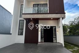 Ready to Use! Luxury House LT 144m2 Desain Modern di Bintaro Ready to Use! Luxury House LT 144m2 Desain Modern di Bintaro