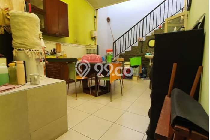 Hunian Nyaman Asri 4 KT Siap Huni di Graha Raya Bintaro Tangerang Selatan Hunian Nyaman Asri 4 KT Siap Huni di Graha Raya Bintaro Tangerang Selatan