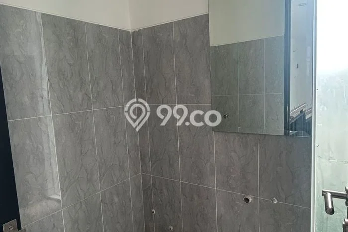 Ruko untuk disewa di Cipondoh punya LT 75m2 & LB 144m2 harga sewa kompetitif Ruko untuk disewa di Cipondoh punya LT 75m2 & LB 144m2 harga sewa kompetitif