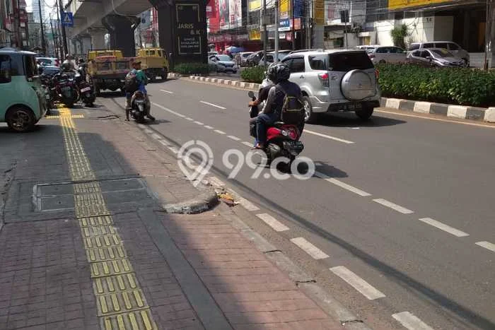 Untuk Dijual! Ruko di Panglima Polim Jakarta Selatan LT 98m2 / LB 98m2 Kawasan Strategis Untuk Dijual! Ruko di Panglima Polim Jakarta Selatan LT 98m2 / LB 98m2 Kawasan Strategis