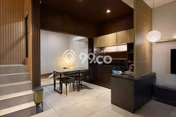 Rumah Modern 3 KT di BSD City Tangerang Full Furnished Rumah Modern 3 KT di BSD City Tangerang Full Furnished
