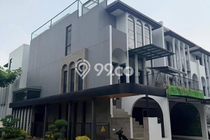 Dijual Hunian Mewah dengan Fasilitas Sekitar Lengkap di BSD, Tangerang Selatan Dijual Hunian Mewah dengan Fasilitas Sekitar Lengkap di BSD, Tangerang Selatan