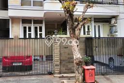 Rumah Mewah Dijual LT 200m2 di Kelapa Gading, Jakarta Utara Rumah Mewah Dijual LT 200m2 di Kelapa Gading, Jakarta Utara