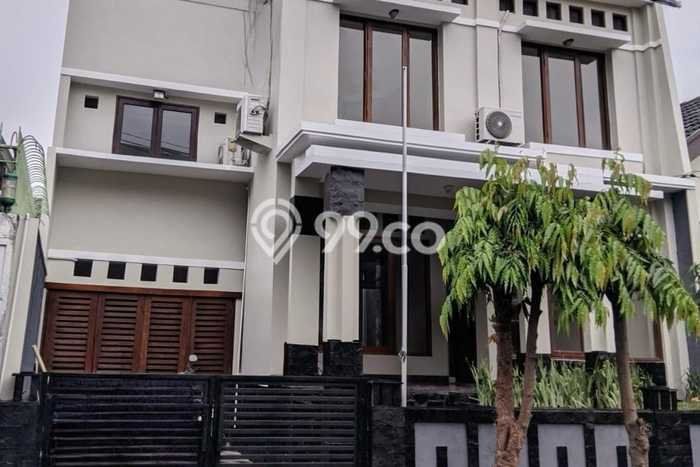 Jual Rumah Mewah Megah Dengan View Cantik di Sektor 3 - Bintaro, Jakarta Selatan Jual Rumah Mewah Megah Dengan View Cantik di Sektor 3 - Bintaro, Jakarta Selatan