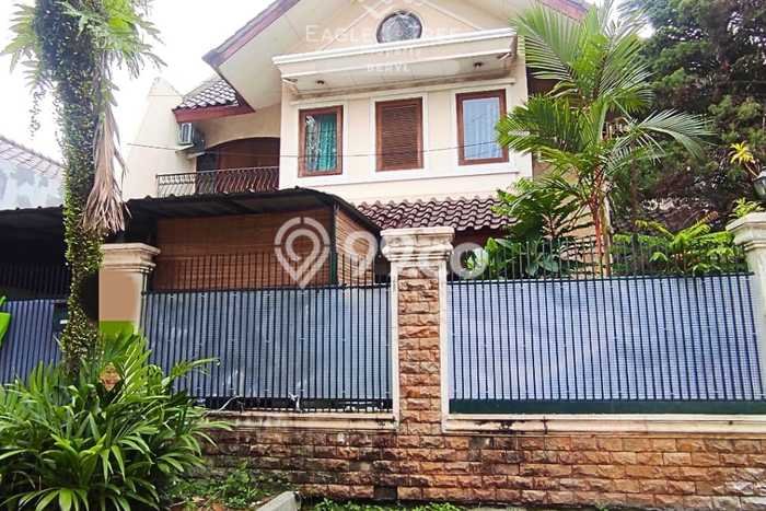 Jual Rumah Mewah Megah Dengan View Eksklusif di Sektor 7-Bintaro, Tangerang Selatan Jual Rumah Mewah Megah Dengan View Eksklusif di Sektor 7-Bintaro, Tangerang Selatan