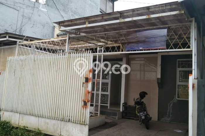 For Sale Rumah 2 Kamar Lokasi Strategis Nyaman dan Strategis di Cimahi Utara For Sale Rumah 2 Kamar Lokasi Strategis Nyaman dan Strategis di Cimahi Utara