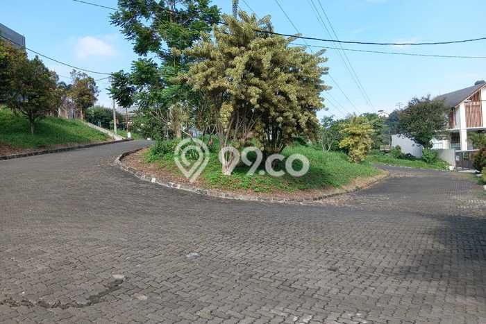 Tanah Kavling Dijual di Sayap Dago, Bandung dengan Luas Tanah 160m2 Tanah Kavling Dijual di Sayap Dago, Bandung dengan Luas Tanah 160m2