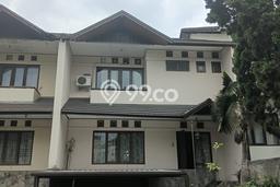 Rumah Mewah LB 250m2 Siap Huni Desain Elegan di Setra Duta, Bandung Rumah Mewah LB 250m2 Siap Huni Desain Elegan di Setra Duta, Bandung