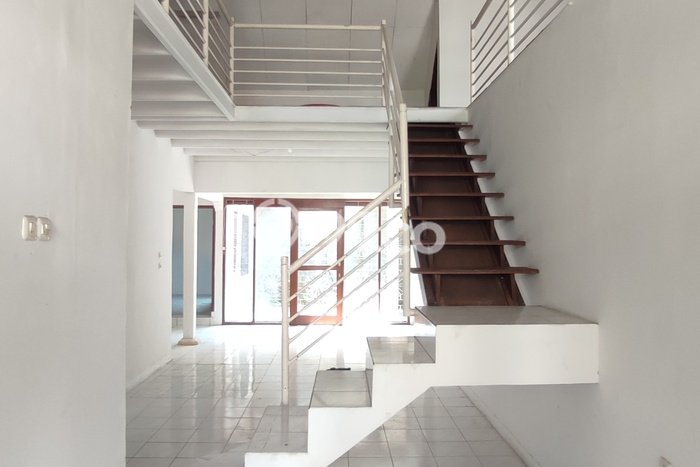 Dijual Rumah Minimalis Bagus Punya 5 KT di Cimahi Tengah Cimahi SHM Dijual Rumah Minimalis Bagus Punya 5 KT di Cimahi Tengah Cimahi SHM