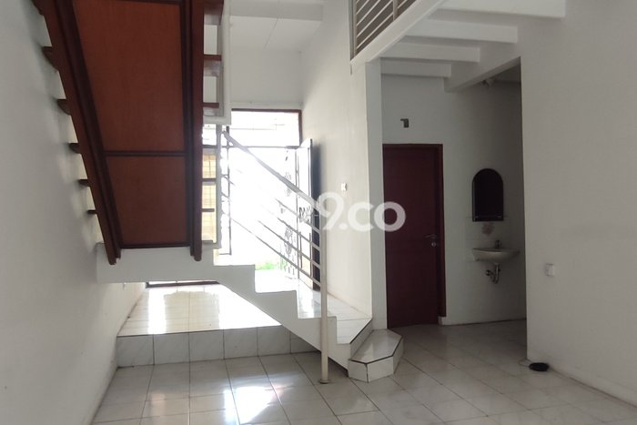 Dijual Rumah Minimalis Bagus Punya 5 KT di Cimahi Tengah Cimahi SHM Dijual Rumah Minimalis Bagus Punya 5 KT di Cimahi Tengah Cimahi SHM