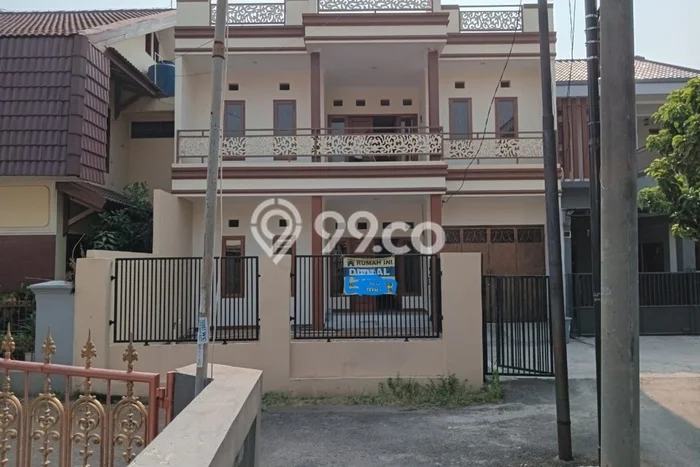 Hunian Mewah Dijual LT 200m2 di Pesanggrahan, Jakarta Selatan Hunian Mewah Dijual LT 200m2 di Pesanggrahan, Jakarta Selatan