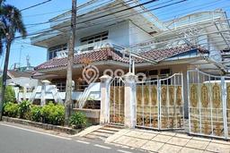 Rumah Luxury Modern Siap Huni di Petukangan Jakarta Selatan Rumah Luxury Modern Siap Huni di Petukangan Jakarta Selatan