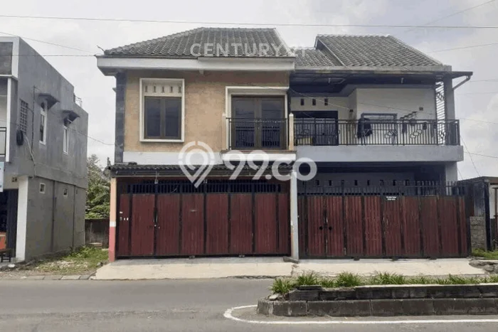 FOR RENT! Ruko di Maguwoharjo Cocok untuk Bisnis 100m2 FOR RENT! Ruko di Maguwoharjo Cocok untuk Bisnis 100m2