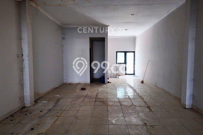 LOKASI STRATEGIS! Ruko Disewakan Kawasan Gedong Tengen, Luas 200m2m², Area Berkembang LOKASI STRATEGIS! Ruko Disewakan Kawasan Gedong Tengen, Luas 200m2m², Area Berkembang