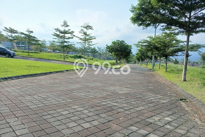 Tanah Area Berkembang Kawasan Dau, Luas 80m2m², Akses ke Fasilitas, Lingkungan Nyaman Tanah Area Berkembang Kawasan Dau, Luas 80m2m², Akses ke Fasilitas, Lingkungan Nyaman
