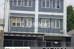 Ruko Dijual Lokasi Emas di Cimanggis Luas 660m2 Ruko Dijual Lokasi Emas di Cimanggis Luas 660m2