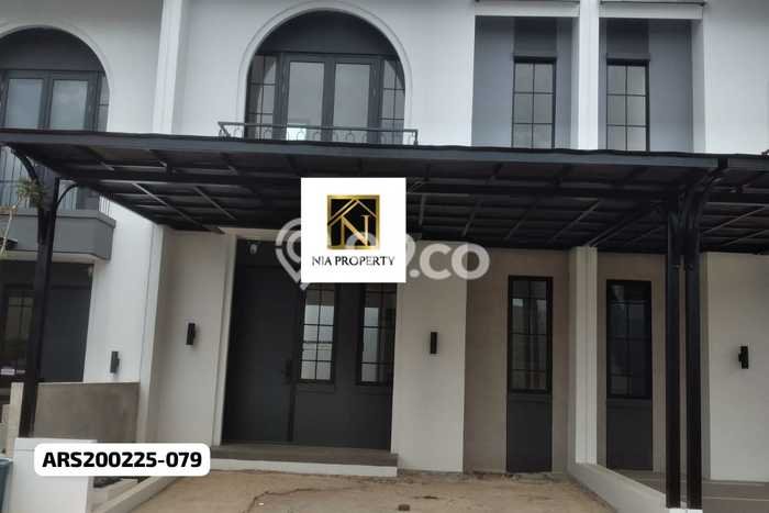Rumah Luas Asri 3 KT Siap Pakai di Cibubur Jakarta Timur Rumah Luas Asri 3 KT Siap Pakai di Cibubur Jakarta Timur