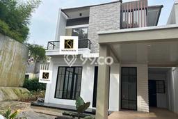 Rumah Minimalis 3 KT di Kota Wisata Jakarta Timur Unfurnished Rumah Minimalis 3 KT di Kota Wisata Jakarta Timur Unfurnished