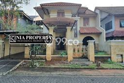 Rumah Mewah LB 172m2 Siap Huni Desain Elegan di Raffles Hills, Jakarta Timur Rumah Mewah LB 172m2 Siap Huni Desain Elegan di Raffles Hills, Jakarta Timur