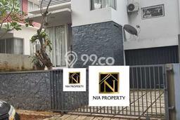 Rumah Luxury Modern Siap Huni di Cibubur Jakarta Timur Rumah Luxury Modern Siap Huni di Cibubur Jakarta Timur