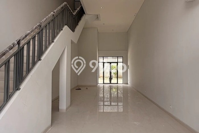 FOR RENT! Ruko di Gading Serpong Cocok untuk Bisnis 276m2 FOR RENT! Ruko di Gading Serpong Cocok untuk Bisnis 276m2