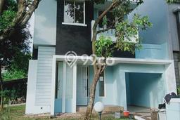 Jarang Ada! Rumah Sewa 3 Kamar Bagus Siap Huni Gading Serpong Jarang Ada! Rumah Sewa 3 Kamar Bagus Siap Huni Gading Serpong