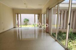 Rumah sewa siap huni 4 KT di Alam Sutera, Tangerang Rumah sewa siap huni 4 KT di Alam Sutera, Tangerang