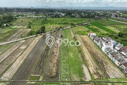 Tanah di Godean, Sleman Luas 110m2 Dijual Segera Tanah di Godean, Sleman Luas 110m2 Dijual Segera