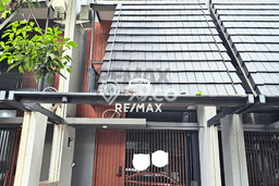 Jual Rumah Eksklusif 2 KT di BSD Green Wich, Tangerang Jual Rumah Eksklusif 2 KT di BSD Green Wich, Tangerang