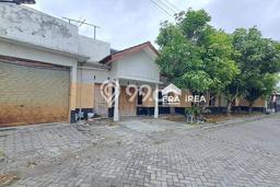 Jual Rumah Bagus Siap Huni LB 240m2 di Sewon, Bantul Jual Rumah Bagus Siap Huni LB 240m2 di Sewon, Bantul