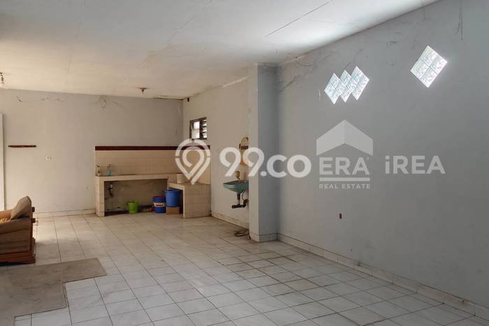 Ruko disewakan lokasi strategis Umbulharjo Yogyakarta 288m2 Ruko disewakan lokasi strategis Umbulharjo Yogyakarta 288m2