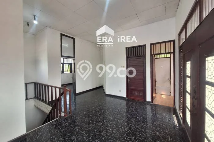 Rumah Bagus Siap Pakai Di Gondokusuman Luas 250m2 Lokasi Strategis Rumah Bagus Siap Pakai Di Gondokusuman Luas 250m2 Lokasi Strategis