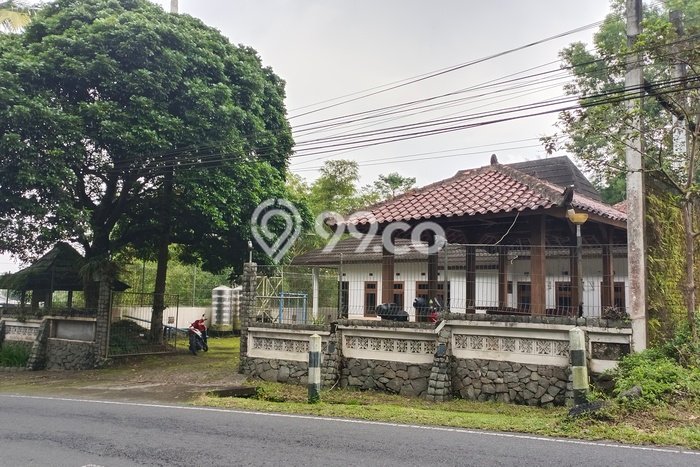 Vila Kawasan , Luas 400m2m², Dekat Mudah Fasilitas Umum Vila Kawasan , Luas 400m2m², Dekat Mudah Fasilitas Umum