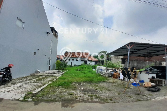 Lahan Strategis di Sumber Dijual dengan Luas 225m2 Lahan Strategis di Sumber Dijual dengan Luas 225m2