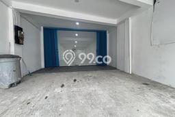 Ruko untuk Disewa di Pusat Jakarta Barat Luas Bangunan 225m2 Ruko untuk Disewa di Pusat Jakarta Barat Luas Bangunan 225m2