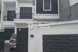 Rumah Modern Cantik 3 KT Bisa Langsung Pindah di Cengkareng Rumah Modern Cantik 3 KT Bisa Langsung Pindah di Cengkareng